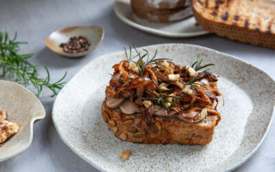 Rokerige oesterzwam ‘bacon’ op kastanjepuree